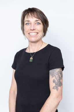 Dr Anna Gilmour